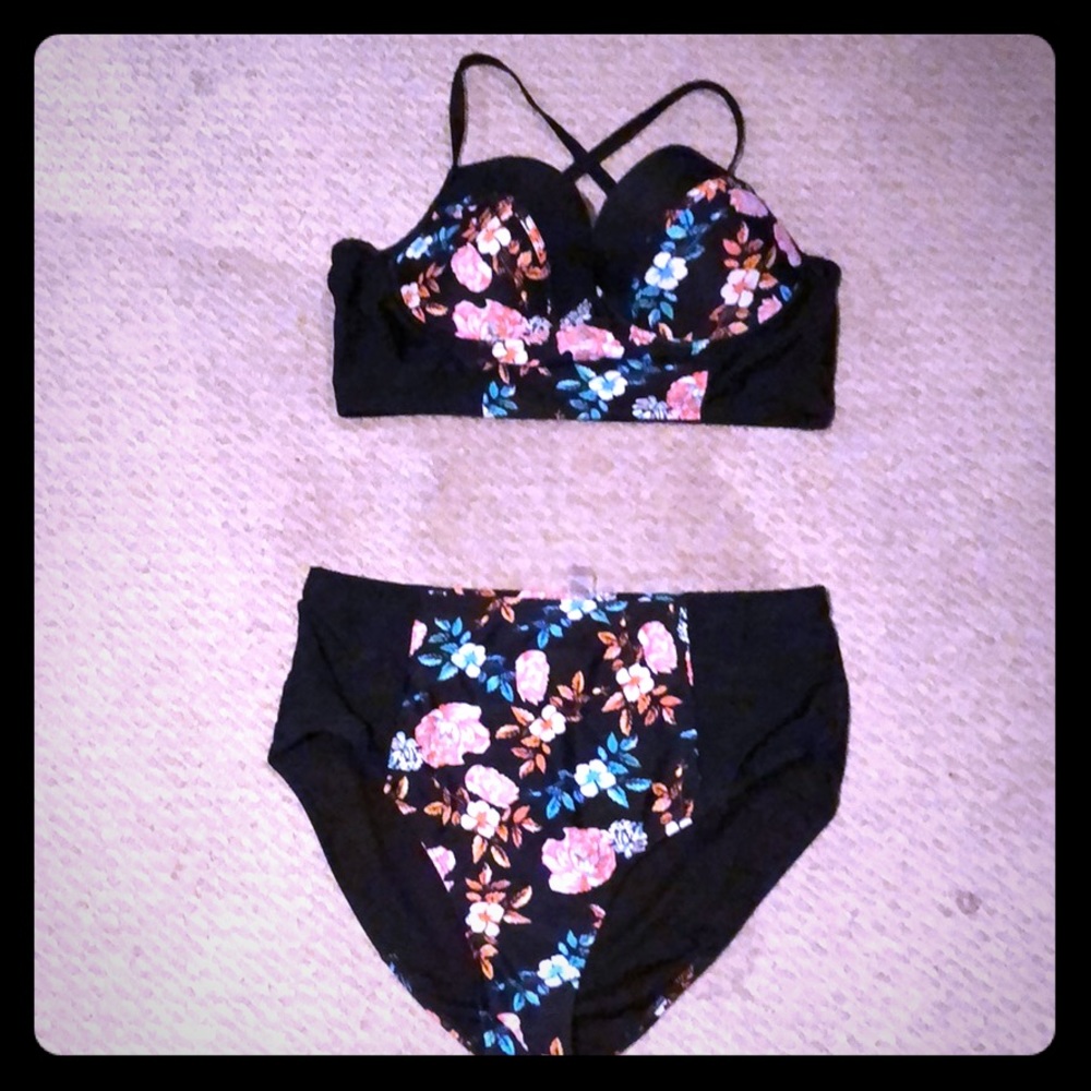 High bottom bikini